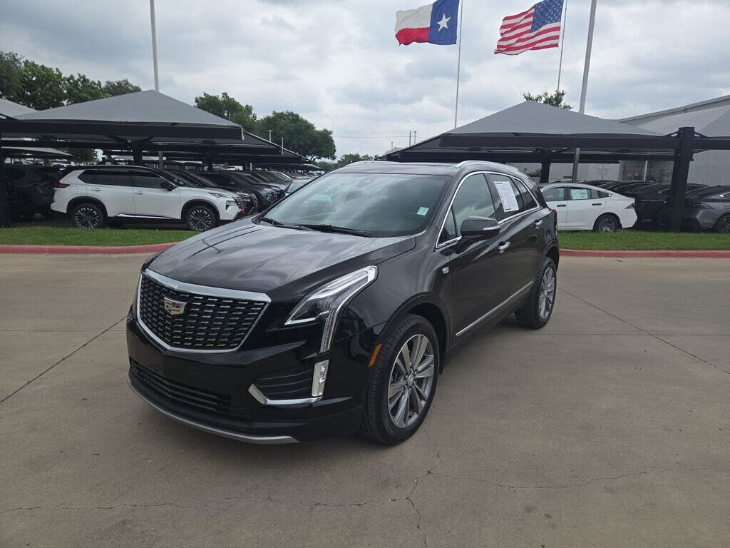 2025 CADILLAC XT5