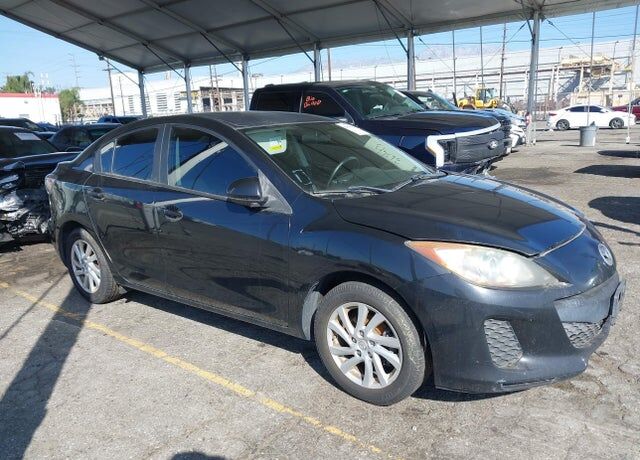 2012 MAZDA Mazda3