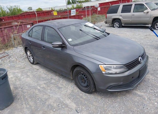 2012 VOLKSWAGEN Jetta