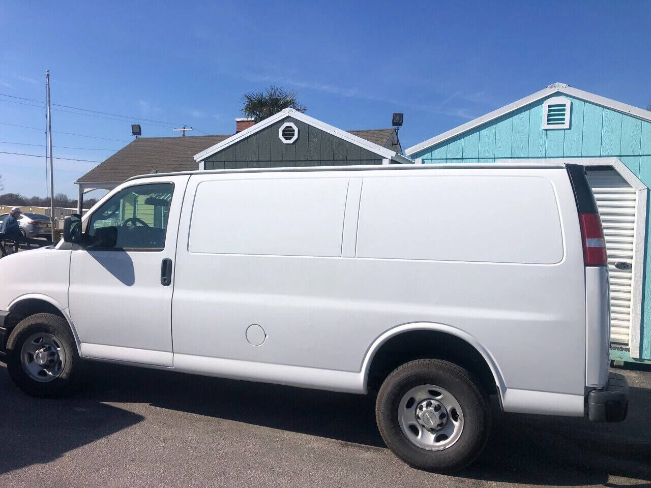 2019 CHEVROLET Express