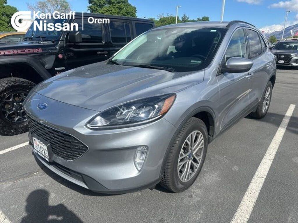 2022 FORD Escape