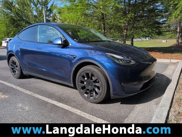2022 TESLA Model Y