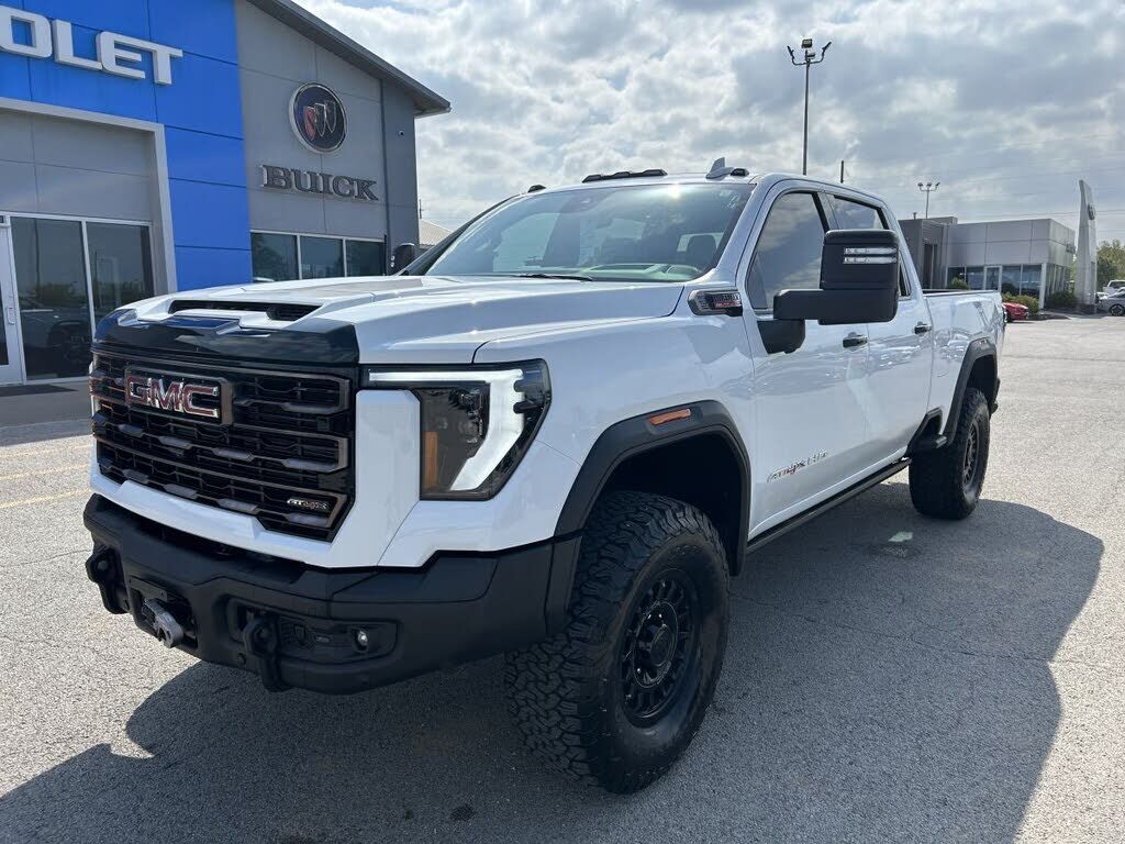 2025 GMC Sierra HD
