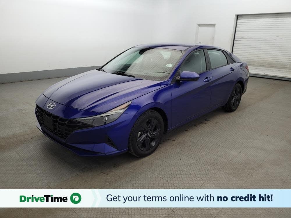 2022 HYUNDAI Elantra