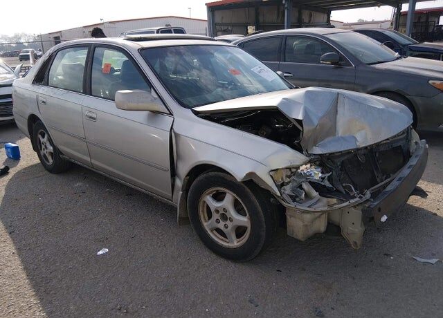 2000 TOYOTA Avalon