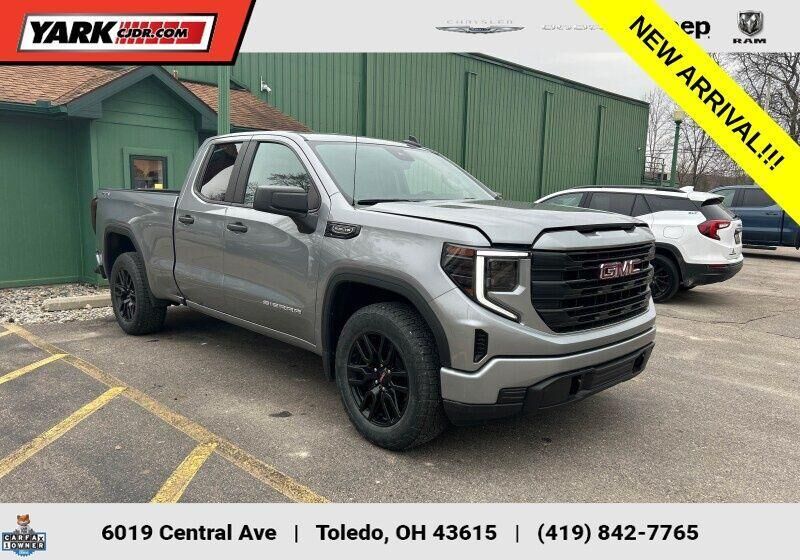 2023 GMC Sierra