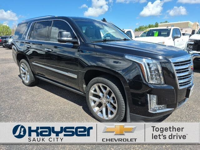 2018 CADILLAC Escalade