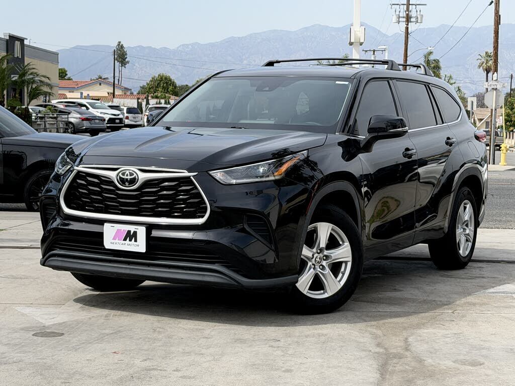 2021 TOYOTA Highlander