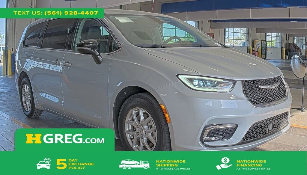 2024 CHRYSLER Pacifica