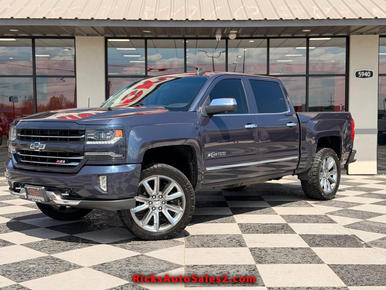 2018 CHEVROLET Silverado
