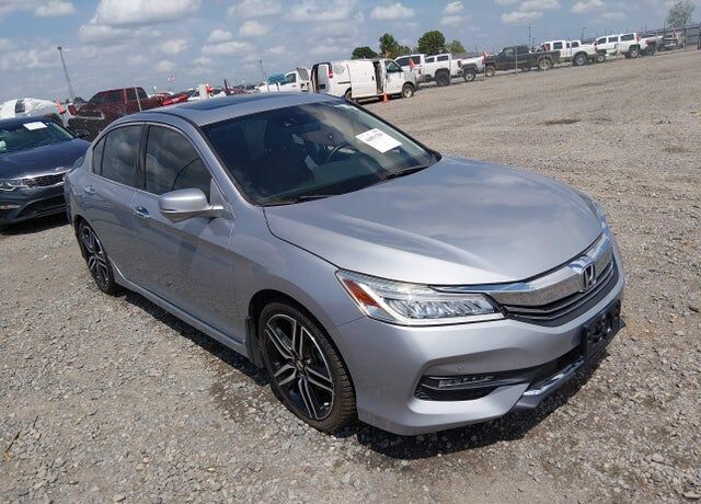 2017 HONDA Accord