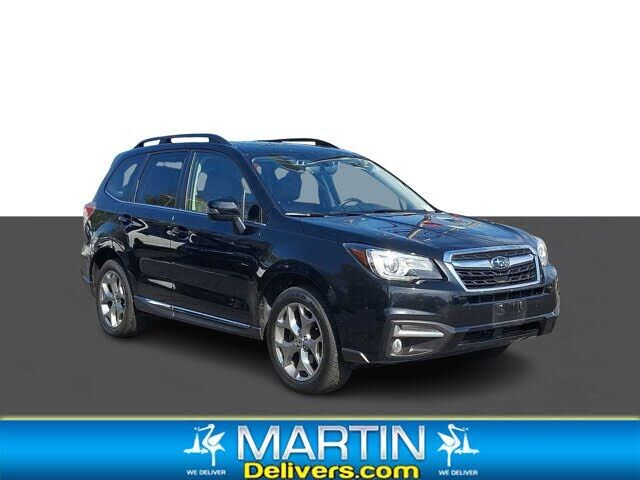 2017 SUBARU Forester