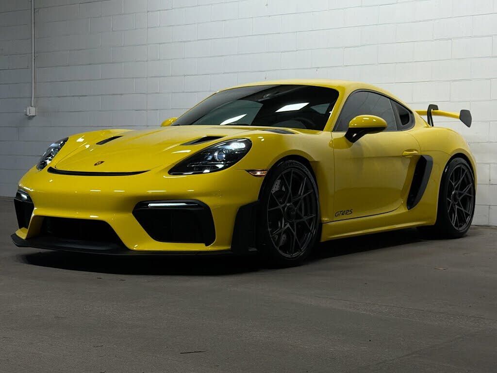 2025 PORSCHE 718