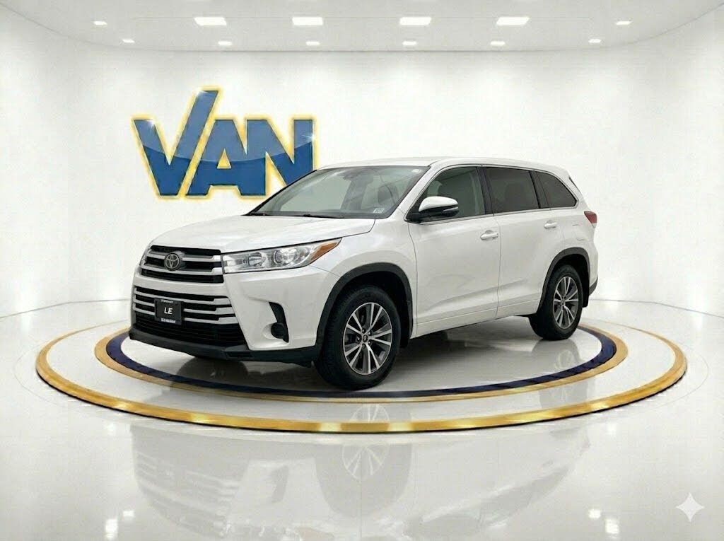2019 TOYOTA Highlander