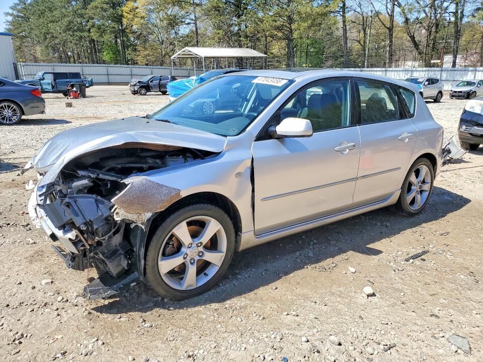 2004 MAZDA Mazda3