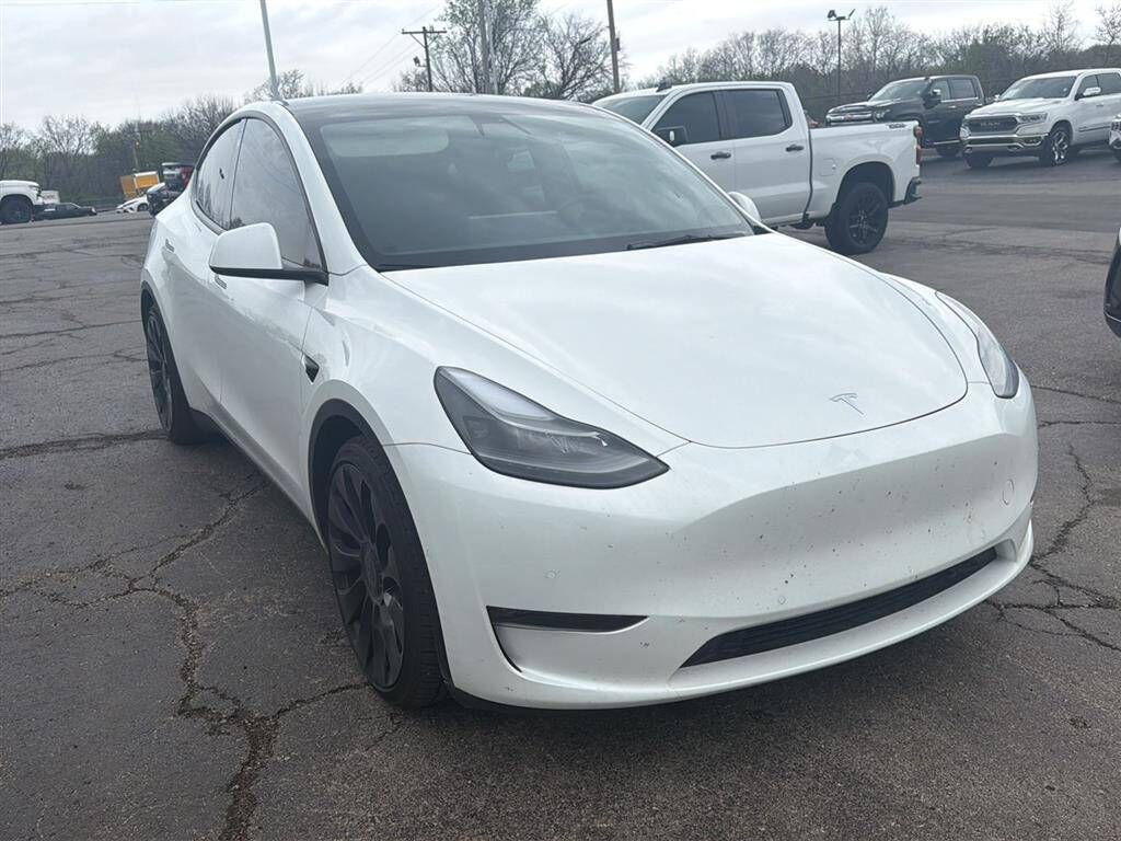 2022 TESLA Model Y
