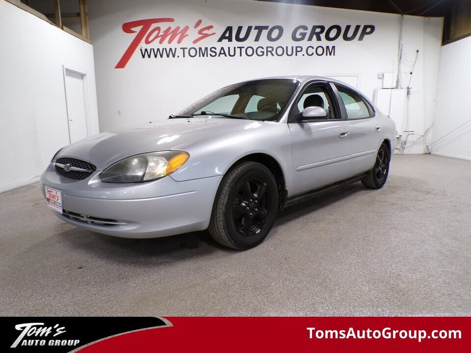 2003 FORD Taurus