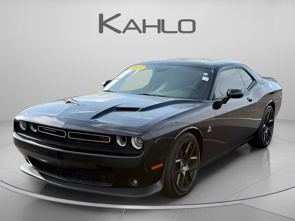 2016 DODGE Challenger