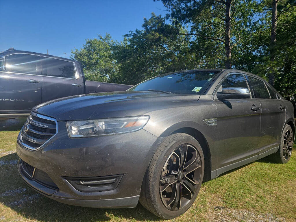 2015 FORD Taurus