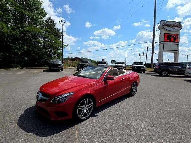 2016 MERCEDES-BENZ E-Class