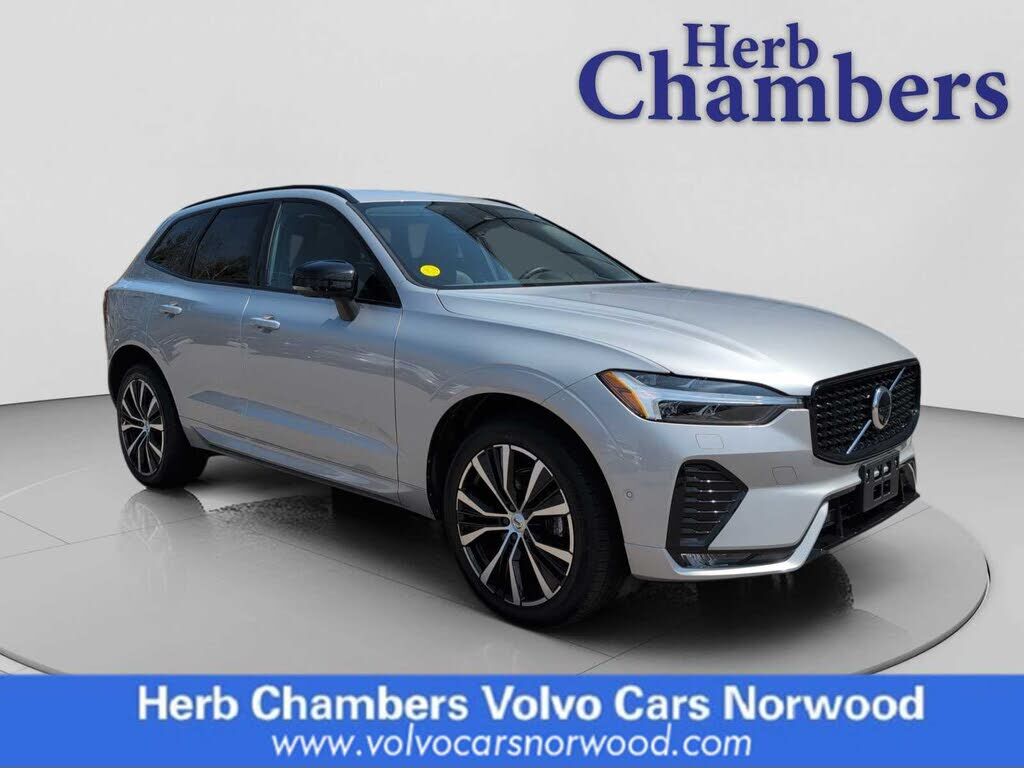 2023 VOLVO XC60