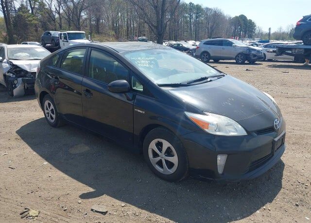 2015 TOYOTA PRIUS