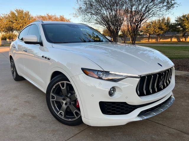 2017 MASERATI Levante