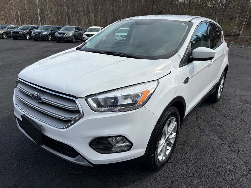 2019 FORD Escape