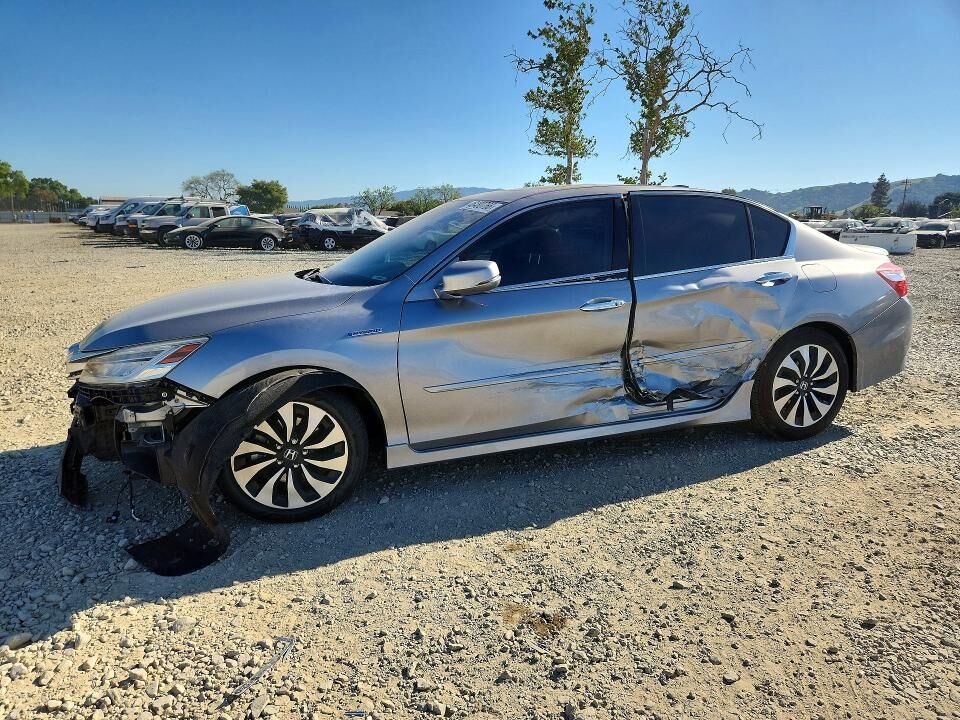 2017 HONDA Accord