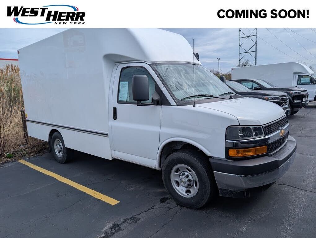 2024 CHEVROLET Express
