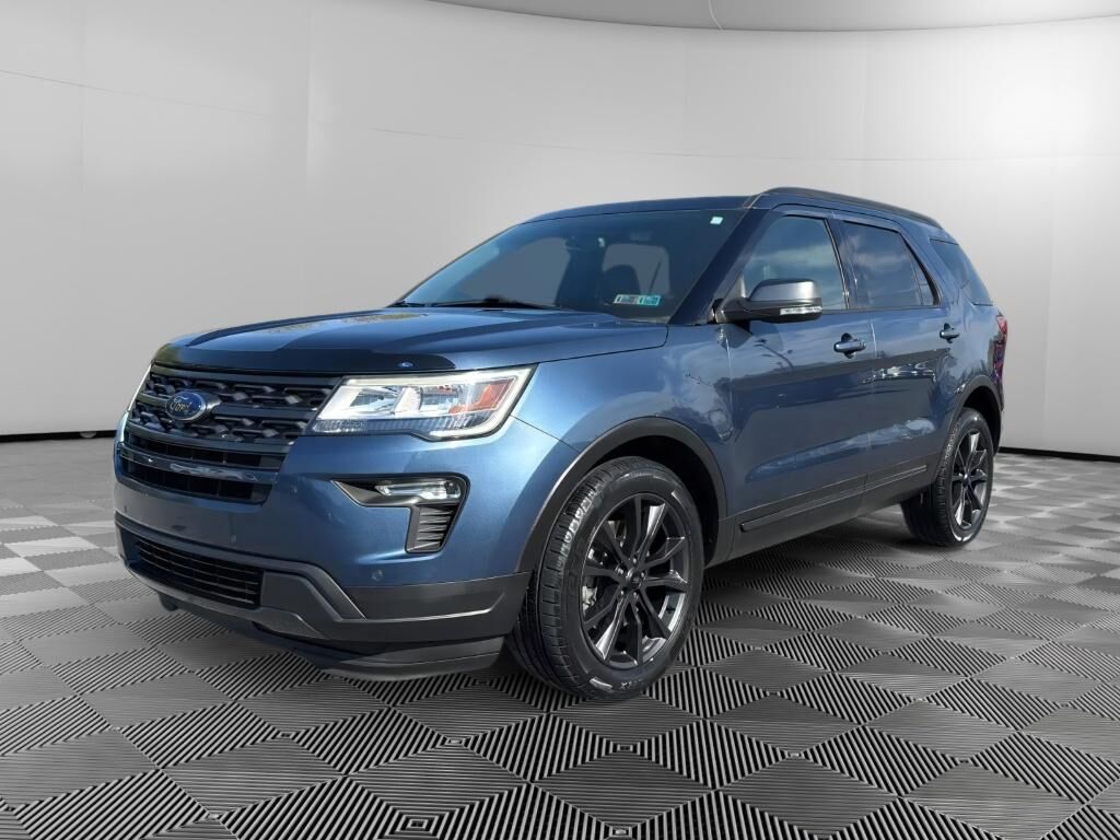 2019 FORD Explorer