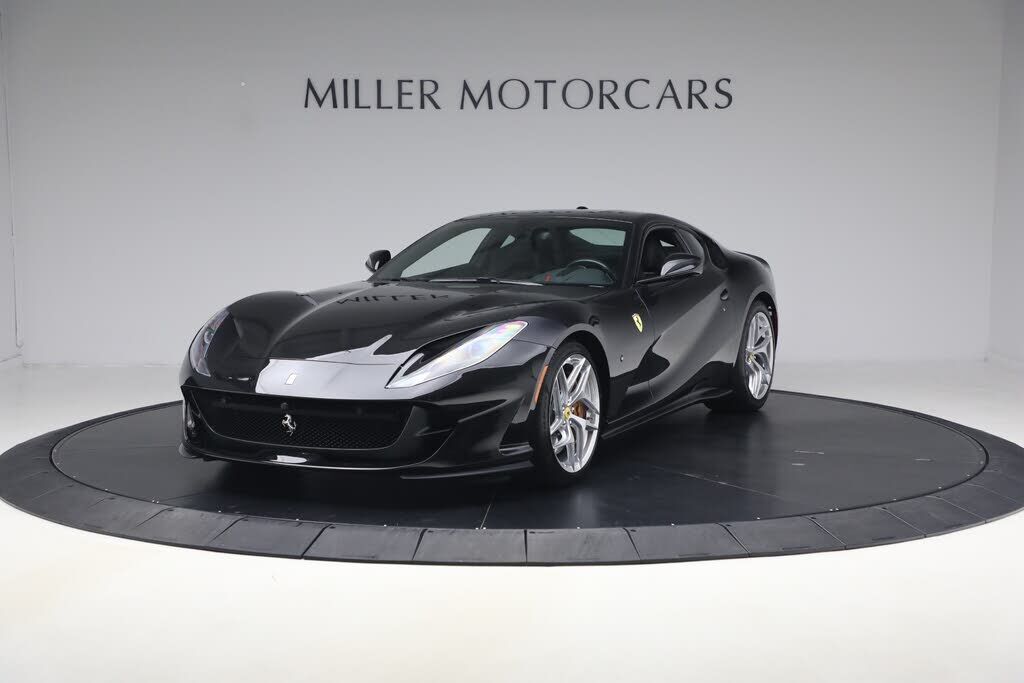 2019 FERRARI 812 Superfast