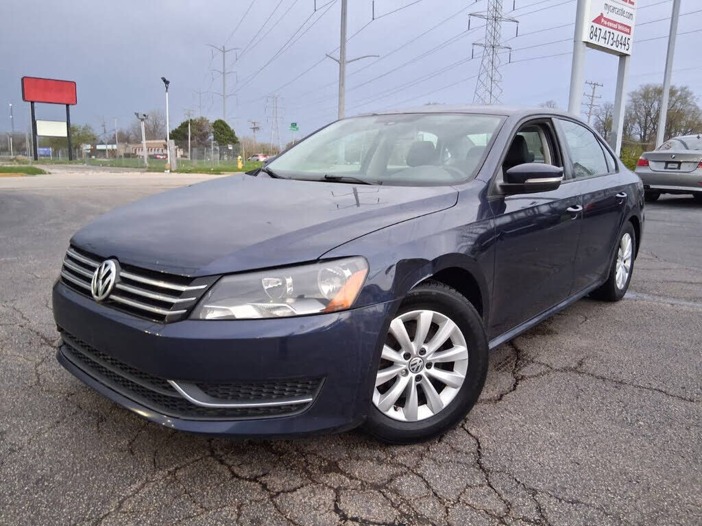 2014 VOLKSWAGEN Passat