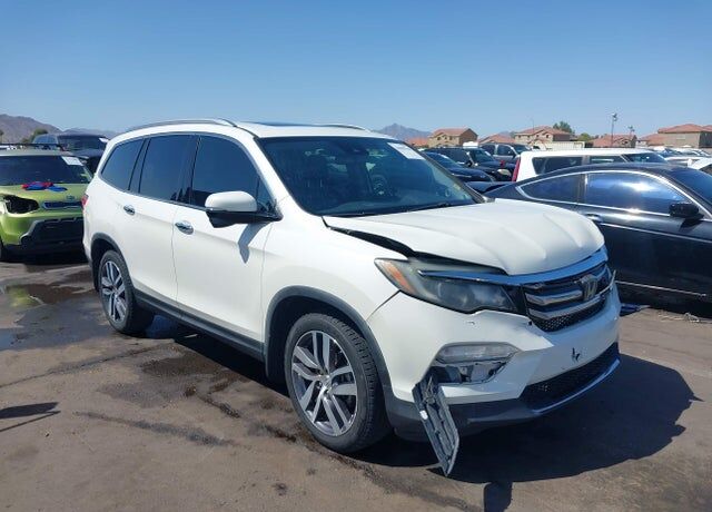 2017 HONDA Pilot
