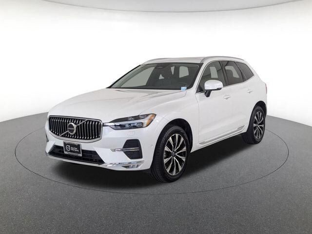 2023 VOLVO XC60
