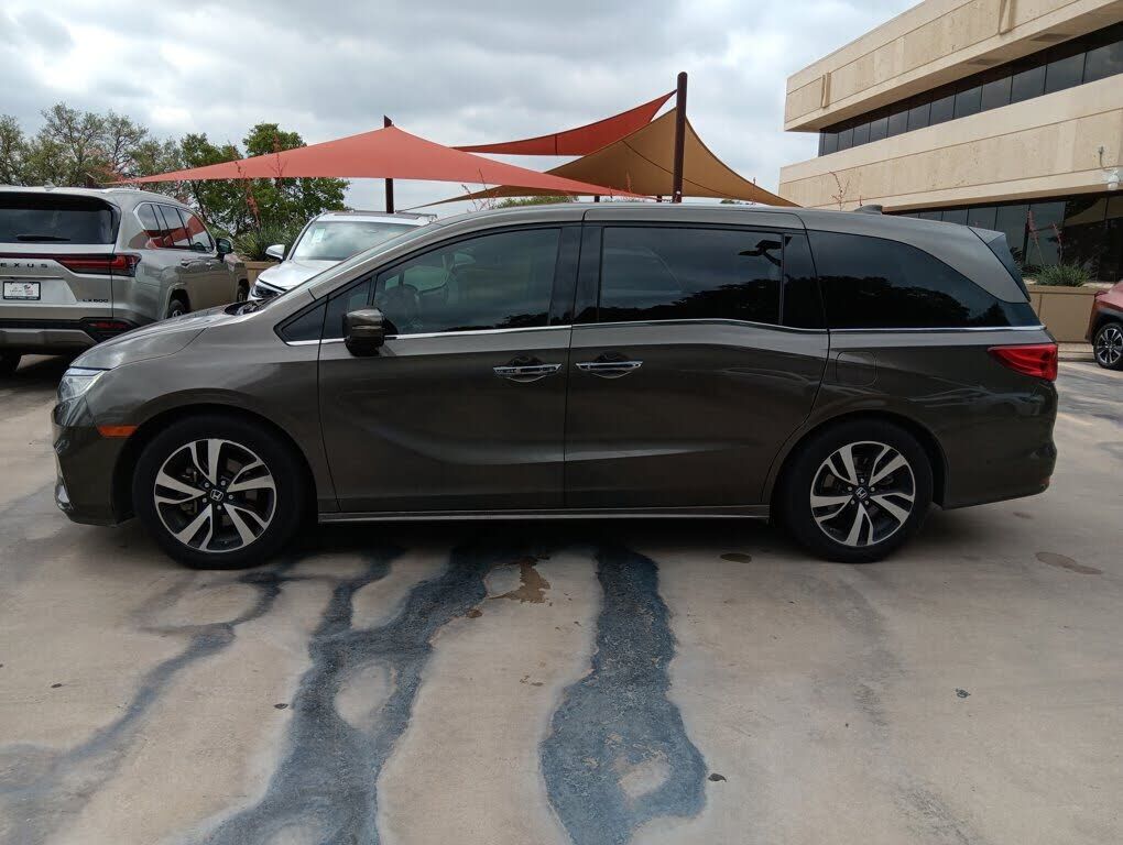 2018 HONDA Odyssey