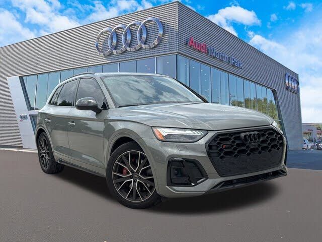 2024 AUDI SQ5