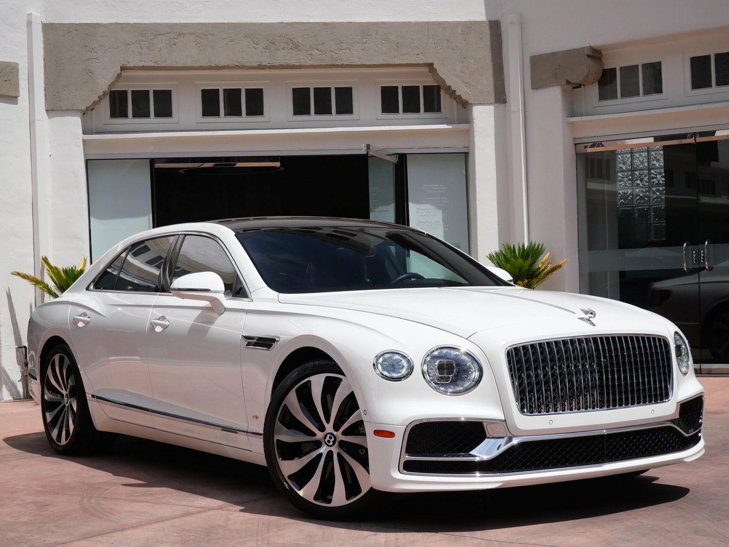 2022 BENTLEY Flying Spur