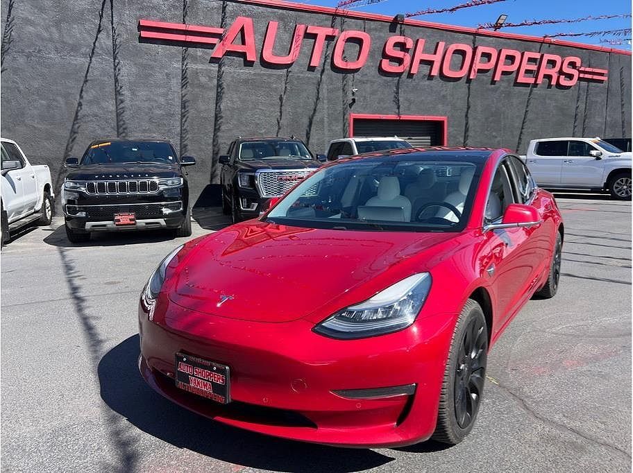 2018 TESLA Model 3