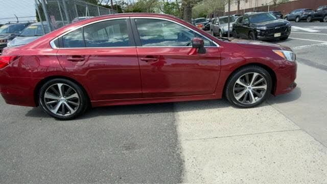 2015 SUBARU Legacy