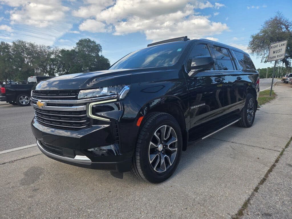 2021 CHEVROLET Suburban