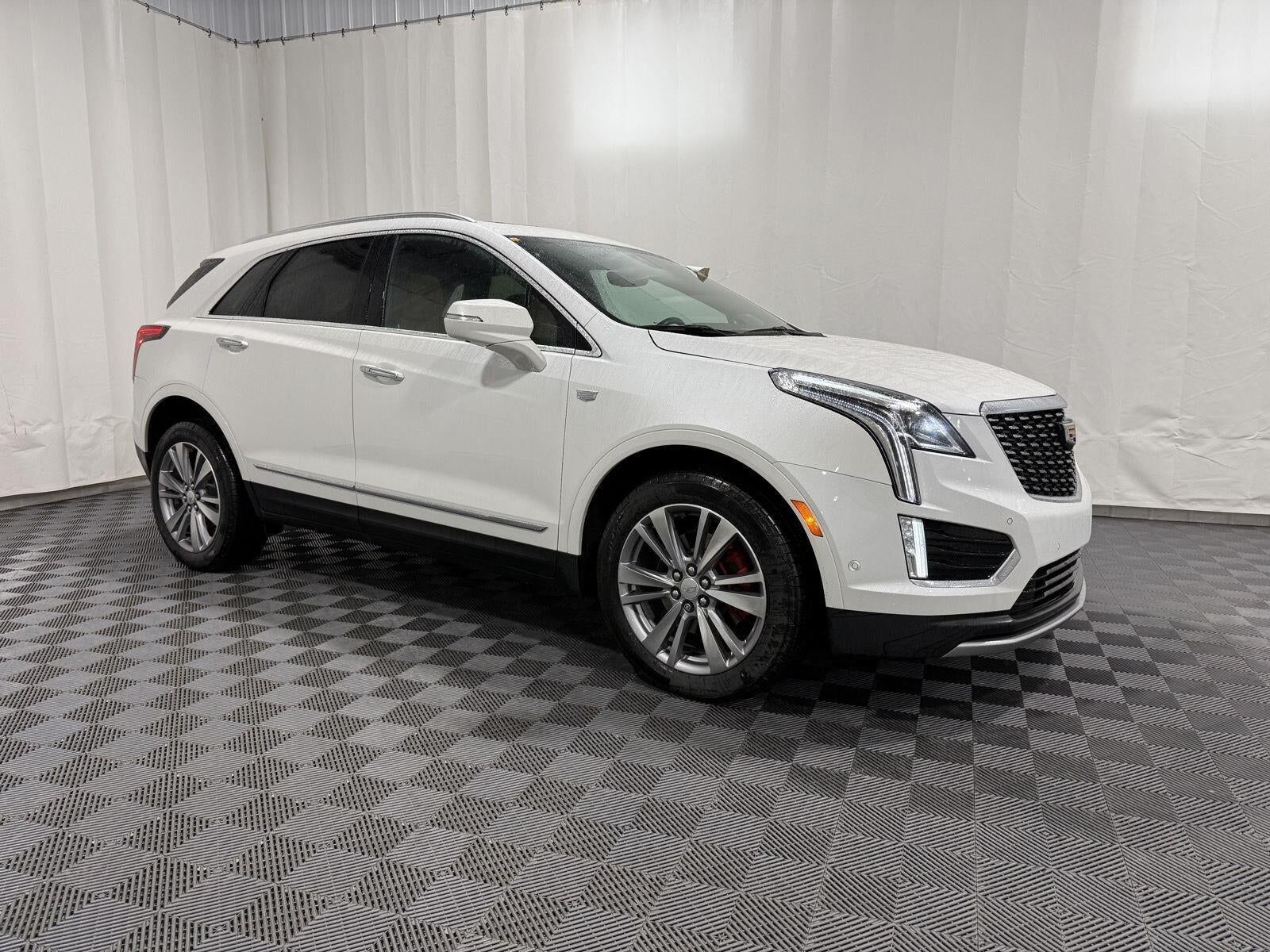 2024 CADILLAC XT5