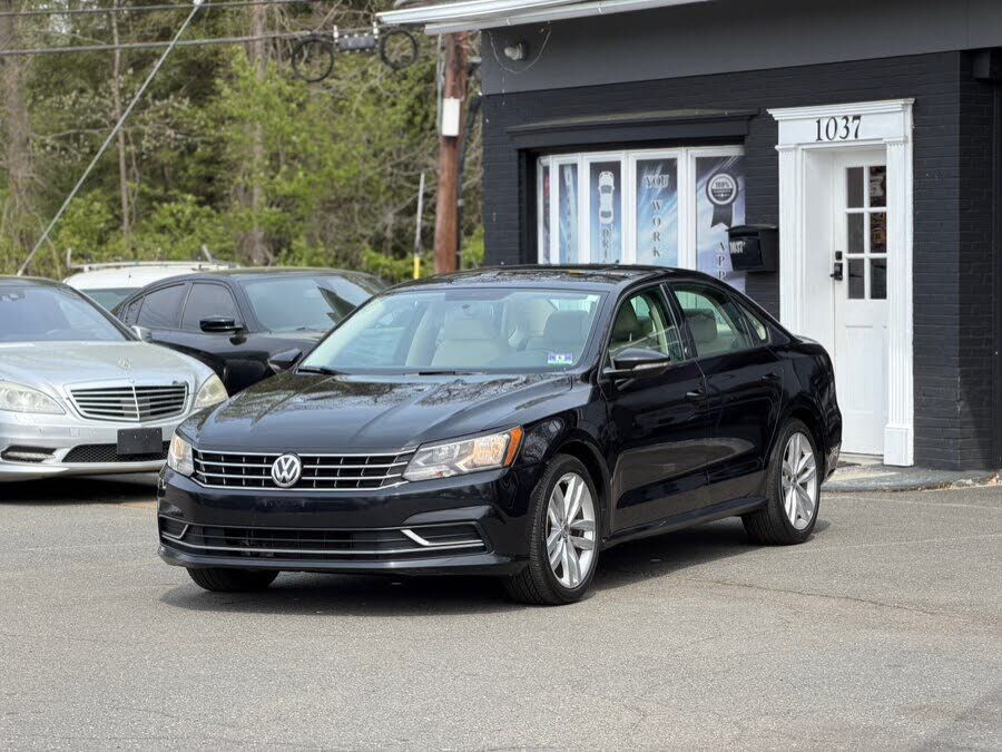 2019 VOLKSWAGEN Passat