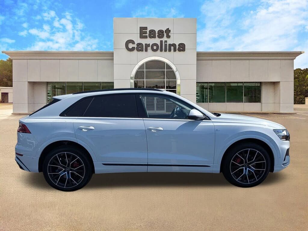 2023 Audi Q8