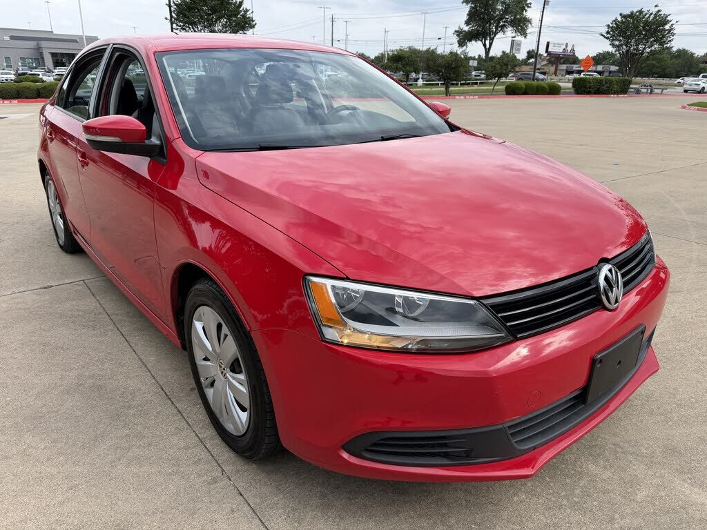 2014 VOLKSWAGEN Jetta
