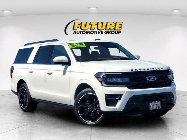 2024 FORD Expedition