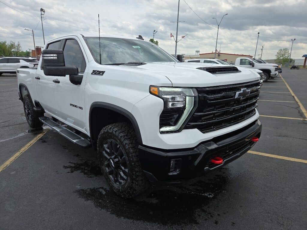 2026 CHEVROLET Silverado HD