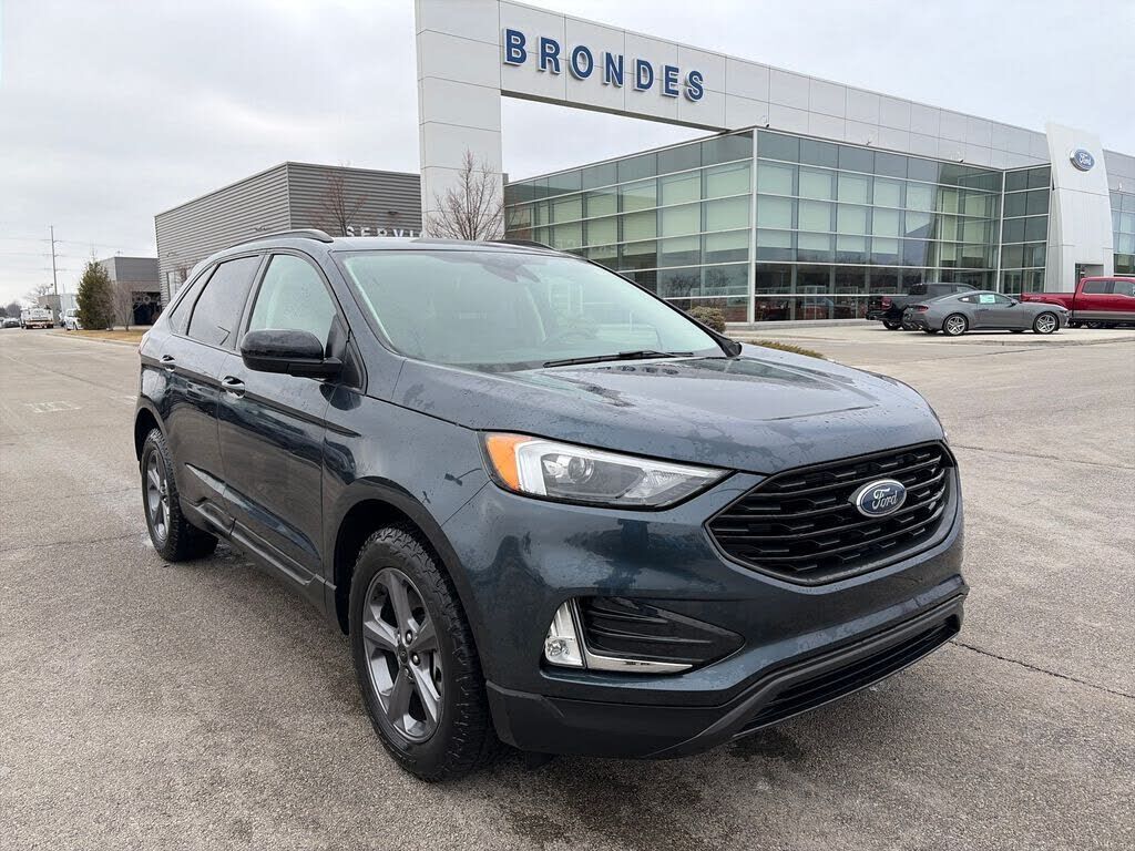 2024 FORD Edge