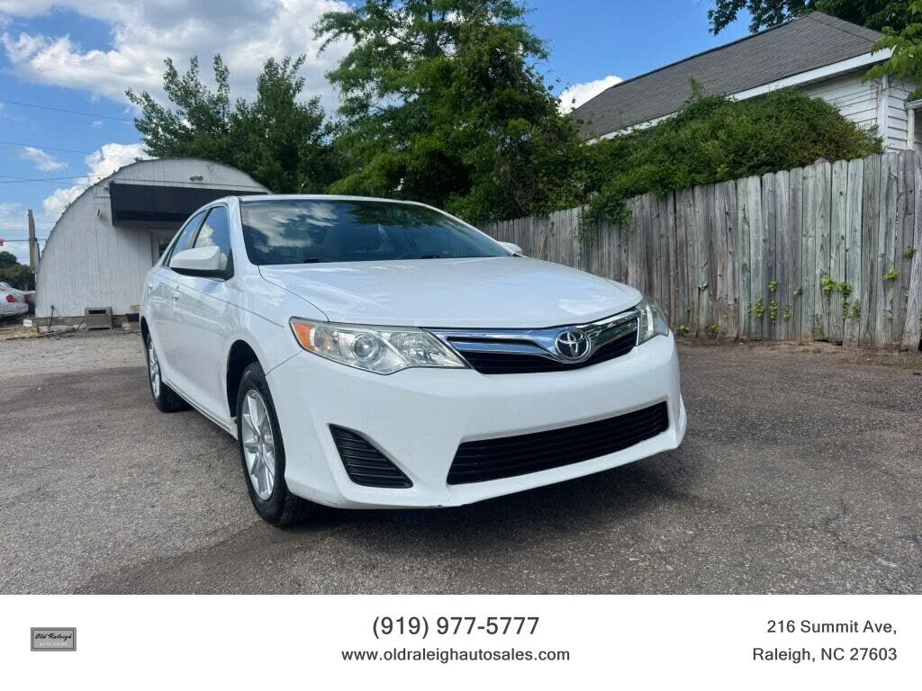 2012 TOYOTA Camry