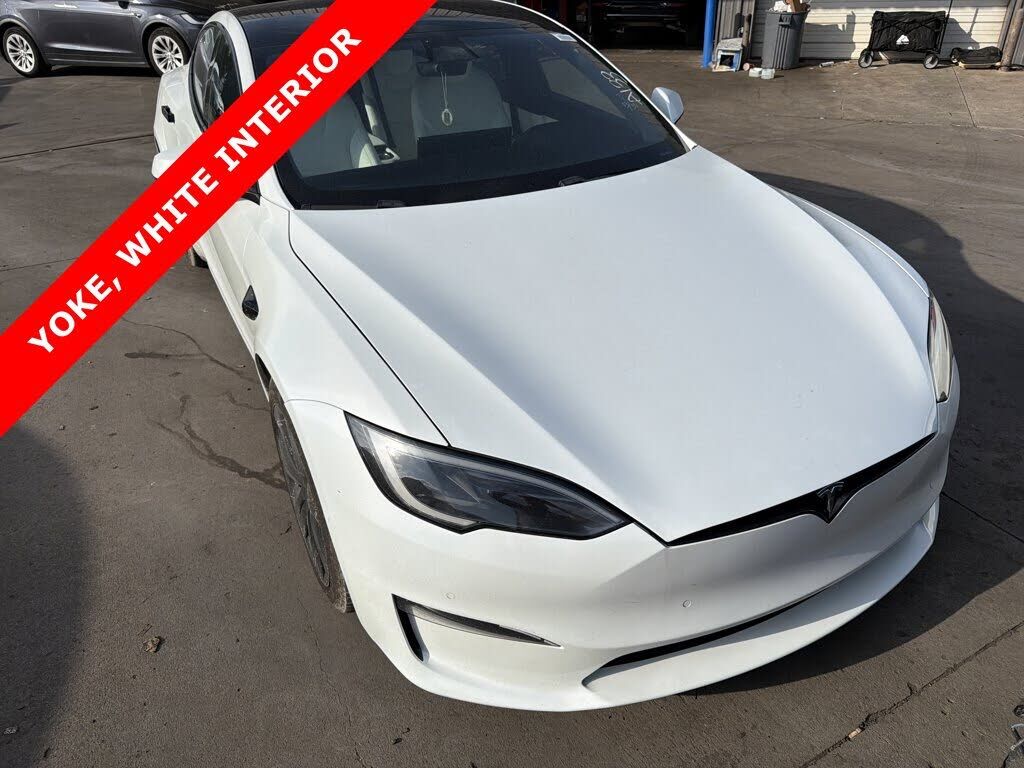 2022 TESLA Model S